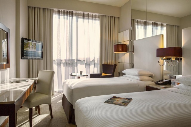 افضل فنادق دبي في منطقة البرشاء