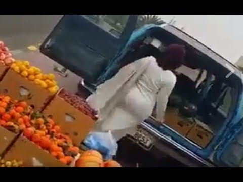 بالفيديو كويتية تسبب في أزمة مرورية
